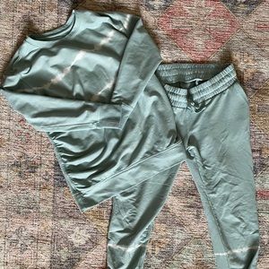 Isabel maternity two piece set